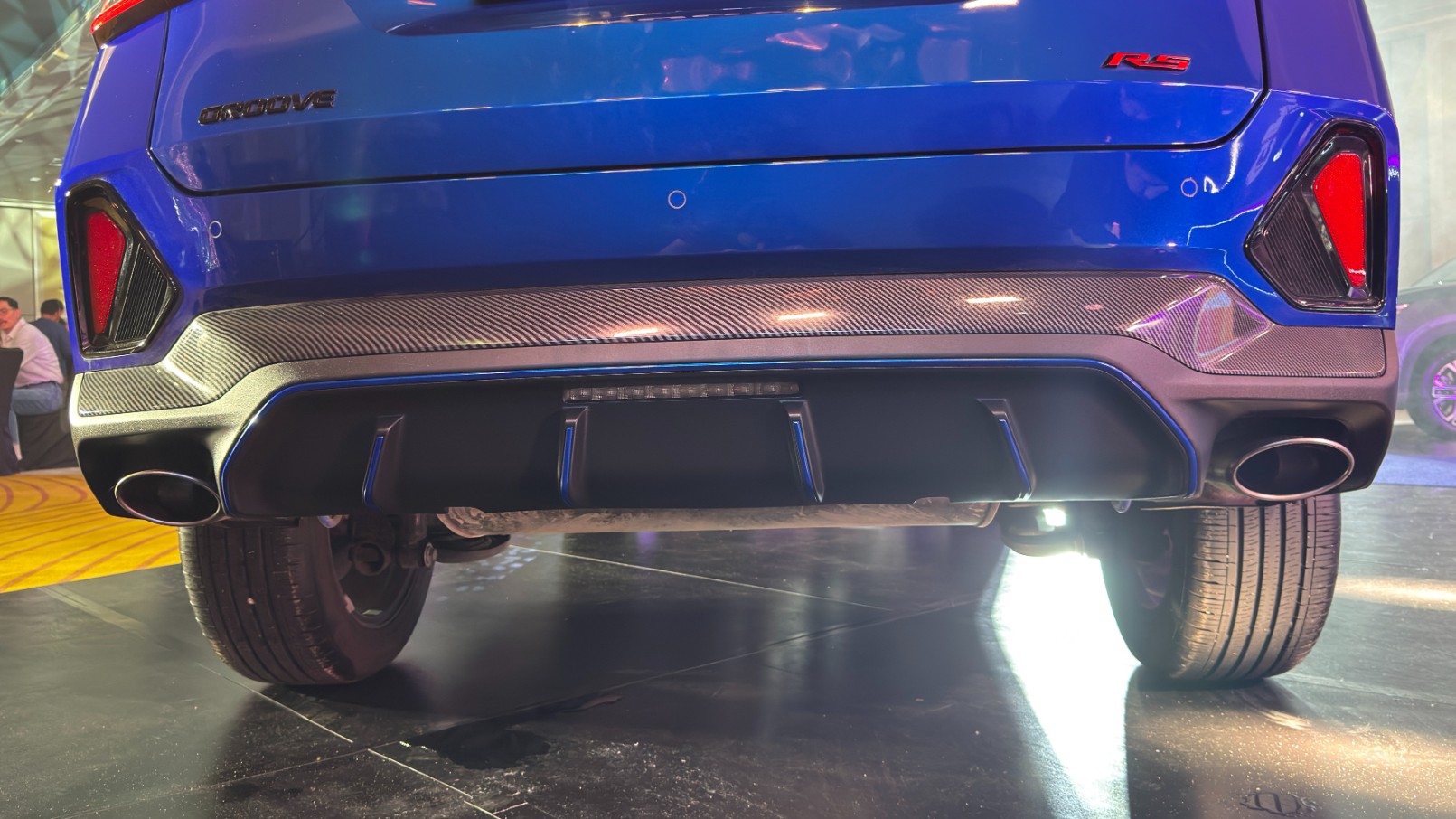 All-new Chevrolet Groove dual exhaust tips