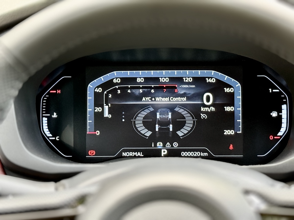 2026 Mitsubishi Xpander 8-inch driver information display