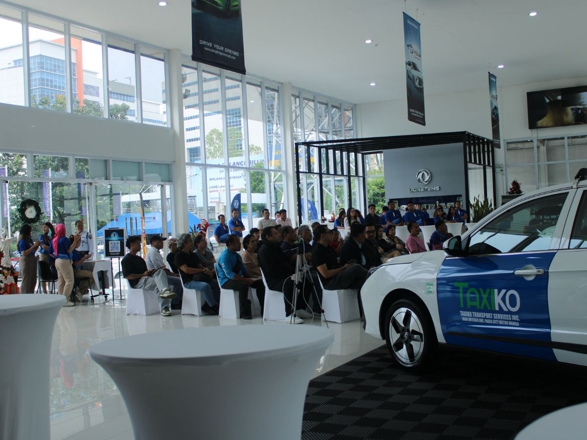 Dongfeng EC Taxi discussion event