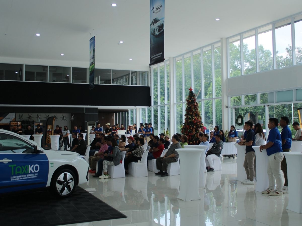 Dongfeng EC Taxi discussion event